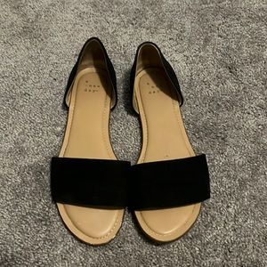 Black sandals